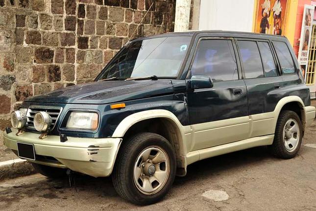 Suzuki Escudo Jeep...Click Here For Details