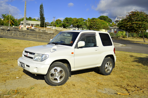 Mitsubishi Pajero IO...Click Here For Details