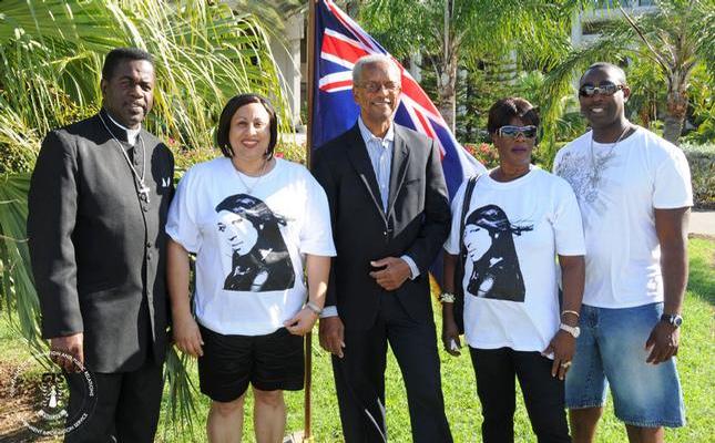 Premier Smith congratulates Melanie on splendid performance